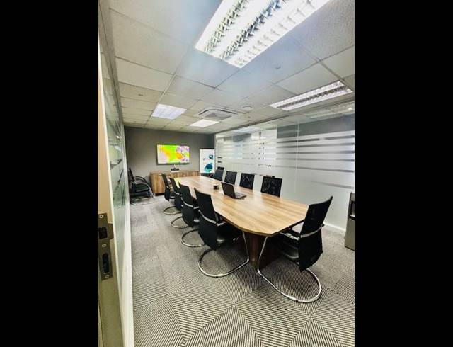 278M² OFFICE TO LET IN UMHLANGA RIDGE